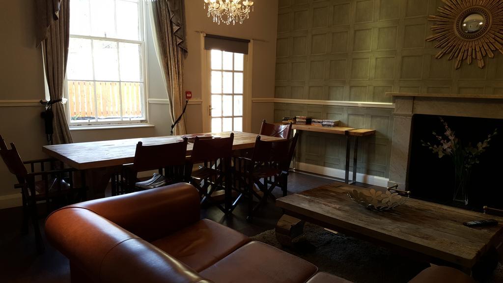City Retreat Edinburgh Aparthotels Phòng bức ảnh
