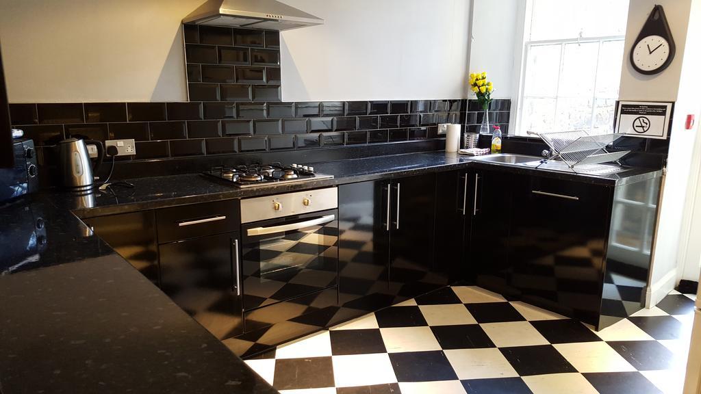 City Retreat Edinburgh Aparthotels Phòng bức ảnh