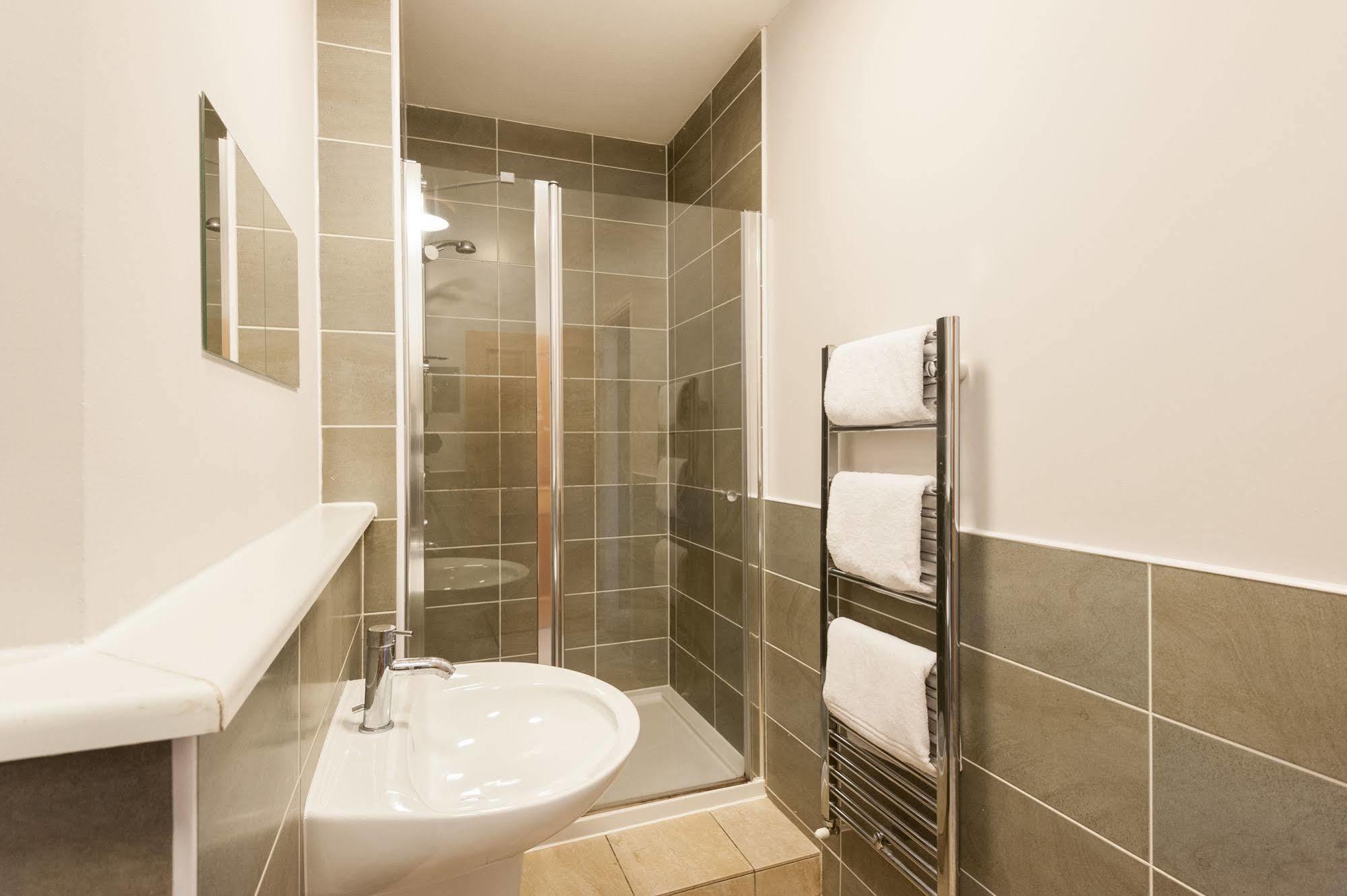 City Retreat Edinburgh Aparthotels Ngoại thất bức ảnh
